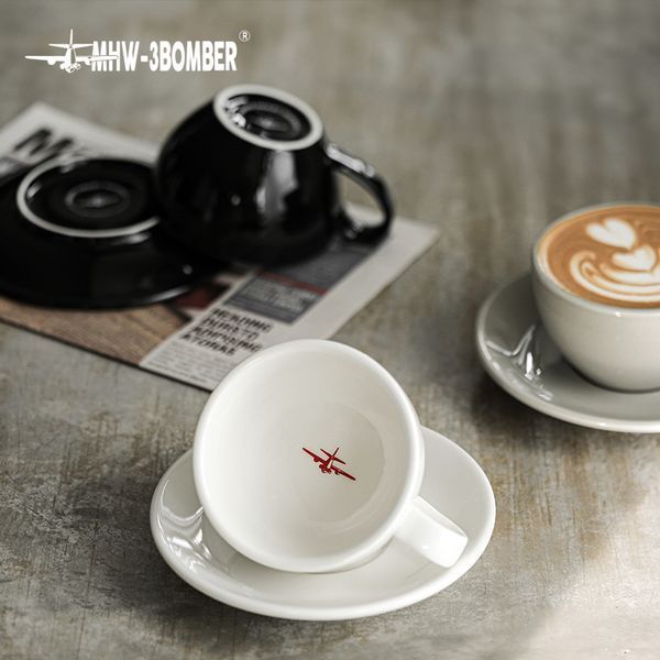 Чашка для кофе с блюдцем 280 мл MHW-3BOMBER Latte Cup Черная 74efe436 фото